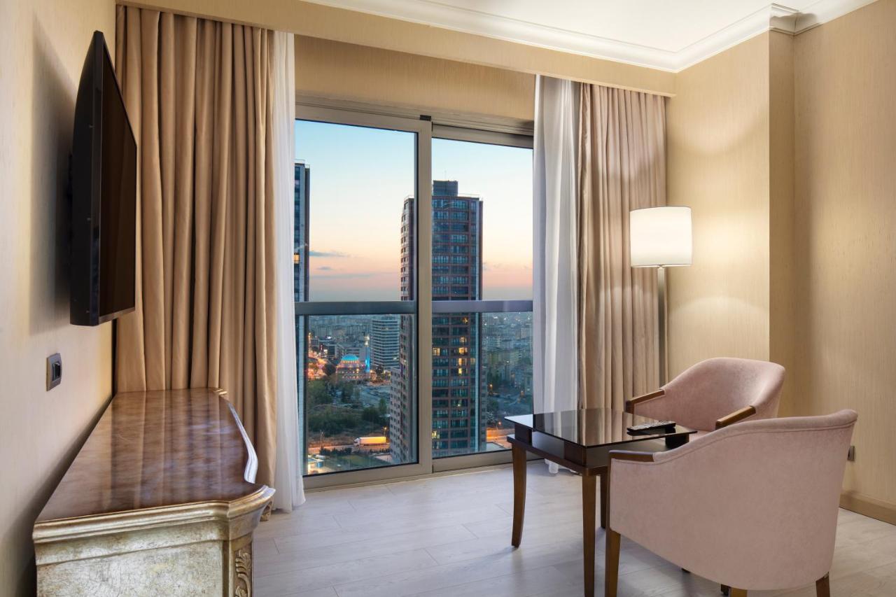 Doubletree By Hilton Istanbul Atasehir Hotel & Conference Centre エクステリア 写真