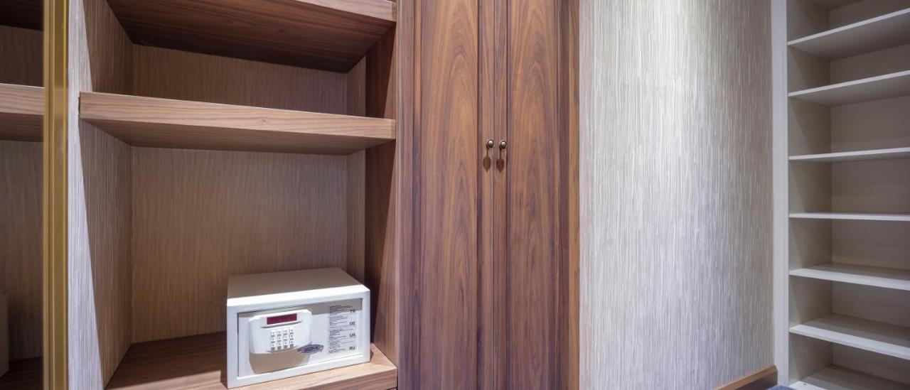 Doubletree By Hilton Istanbul Atasehir Hotel & Conference Centre エクステリア 写真